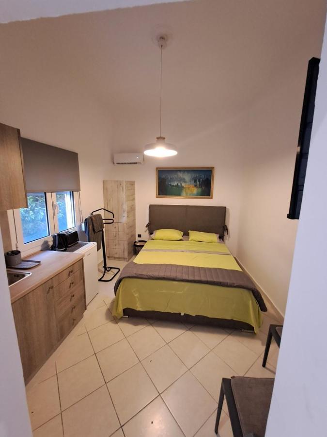 Anafis Cozi Apartment Athena Bagian luar foto