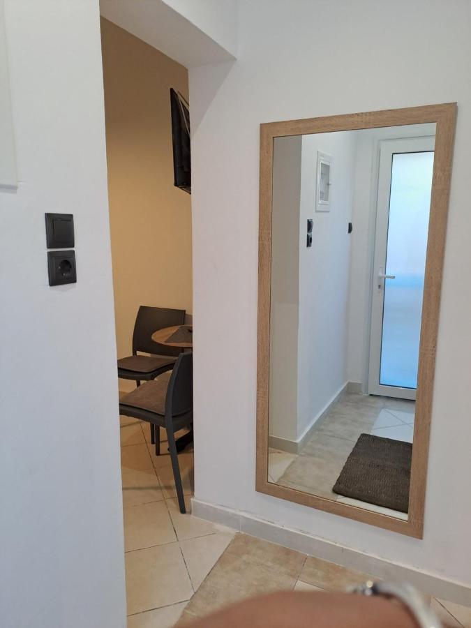 Anafis Cozi Apartment Athena Bagian luar foto